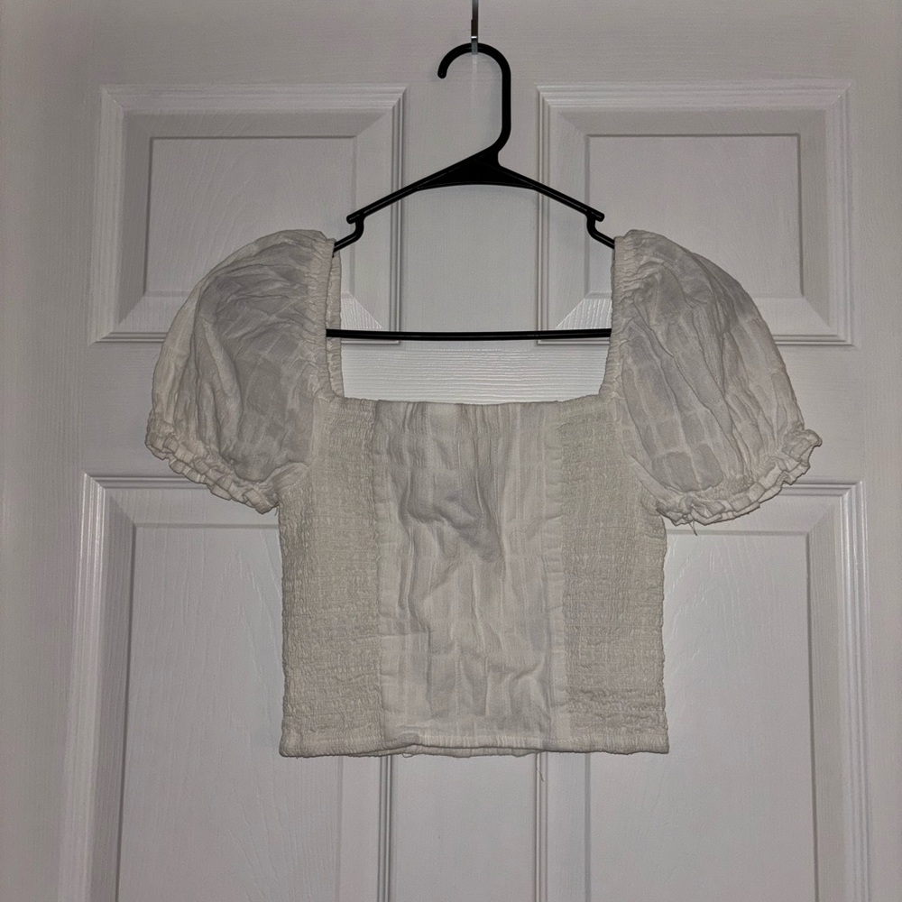 Elegant White Puff Sleeve Top